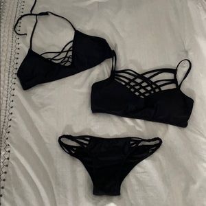 Black strapping Bikini